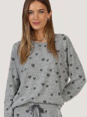 Dylan Gray Heart Print Cozy Lounge Sweater Top Size Medium